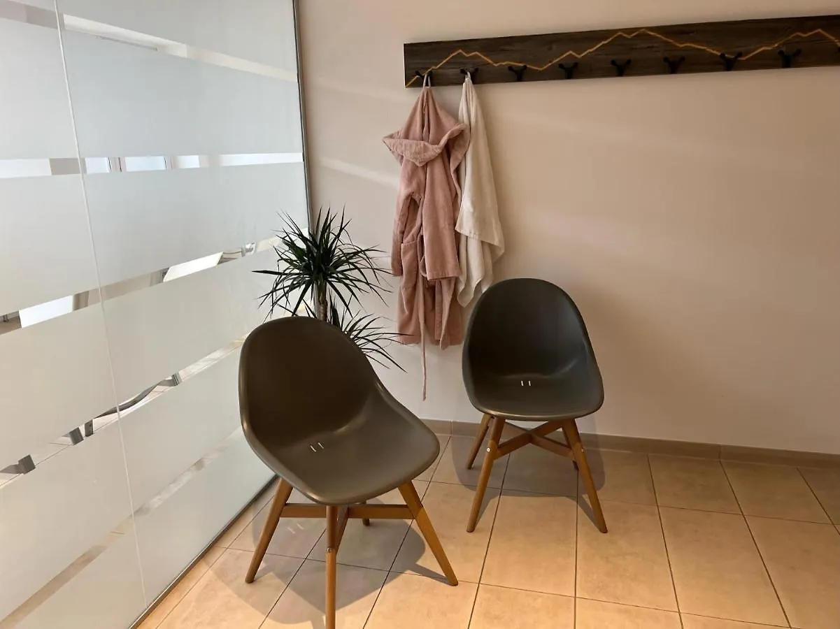 Bavarian Escape Ferienwohnung Mit Pool Санкт-Энгльмар